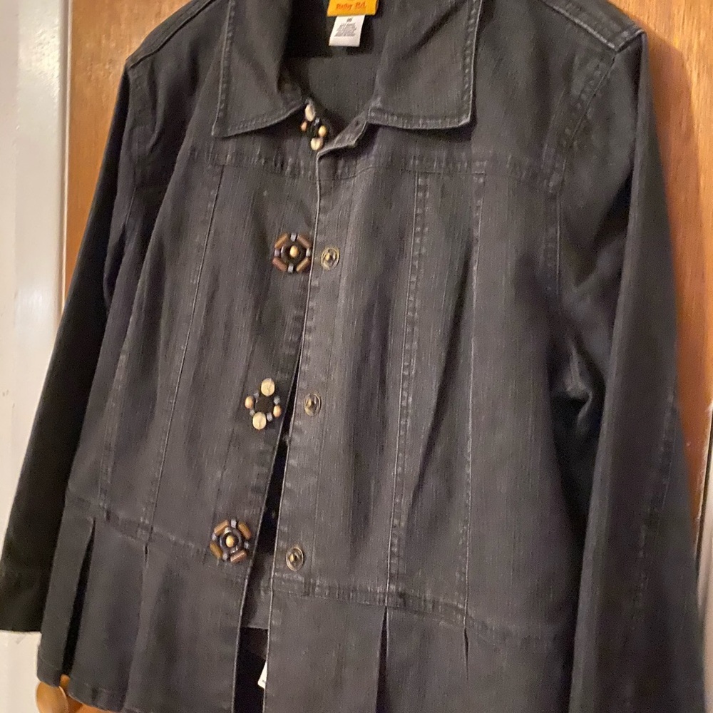 DENIM JACKET